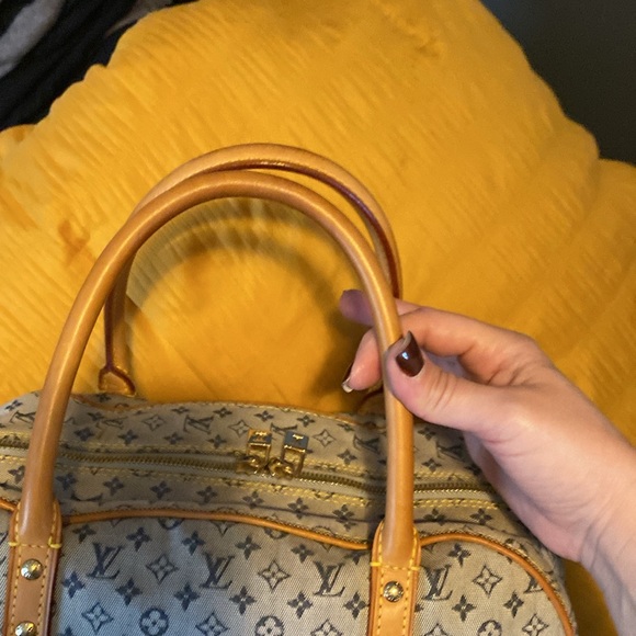 Authentic Louis Vuitton, minilin Marie bag - Picture 4 of 12